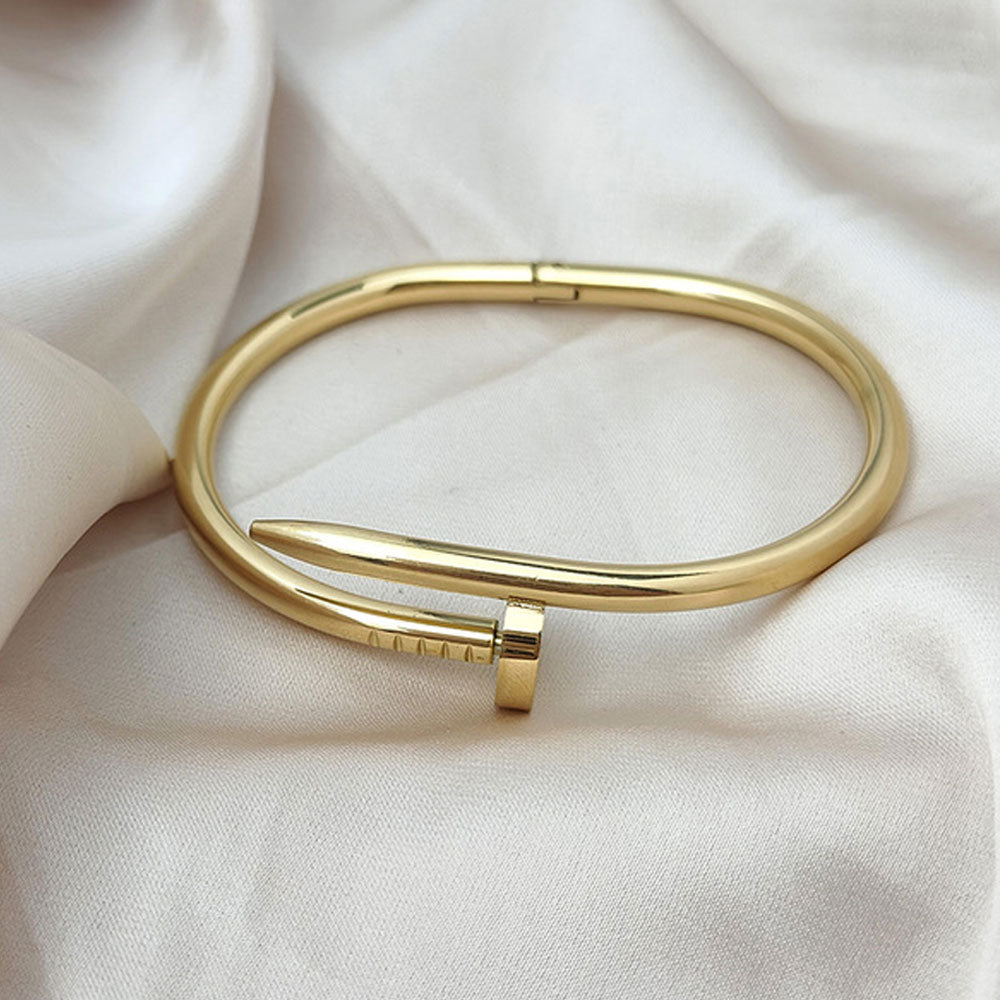 Bracelet Clou - Pour une touche féminine et chic